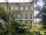 5 bedroom end of terrace house for sale