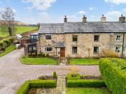 5 bedroom end of terrace house for sale