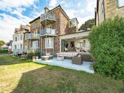 5 bedroom end of terrace house for sale