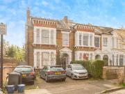 5 bedroom end of terrace house for sale