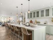 5 bedroom end of terrace house for sale