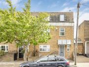 5 bedroom end of terrace house for sale
