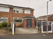 5 bedroom end of terrace house for sale