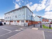 5 bedroom end of terrace house for sale