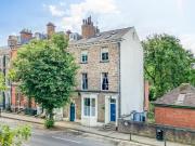 5 bedroom end of terrace house for sale