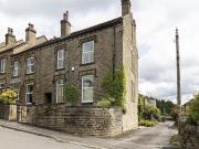 5 bedroom end of terrace house for sale