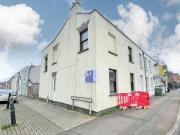 5 Bedroom End Of Terrace House For Sale In Cheltenham