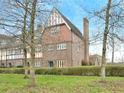 5 bedroom end of terrace house for sale in Clickers...