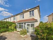 5 bedroom end of terrace house for sale in Crossfield...