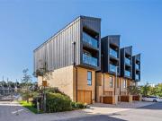 5 bedroom end of terrace house for sale in Dan Donovan...