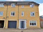 5 bedroom end of terrace house for sale in Matthau Lane,...
