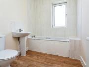 5 bedroom end of terrace house for sale in Newington...