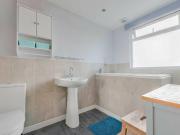 5 bedroom end of terrace house for sale in Royston...