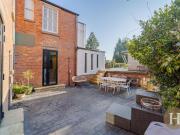 5 bedroom end of terrace house for sale in St Johns...