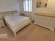5 bedroom end of terrace house to rent
