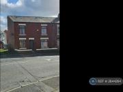 5 bedroom end of terrace house to rent