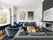 5 bedroom end of terrace house to rent