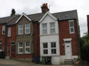 5 bedroom end of terrace house to rent