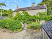 5 bedroom farm house for sale