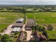 5 Bedroom Farm House For Sale In Thornbury, Bristol