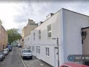 5 bedroom flat for rent in Clifton Road Bristol BS8