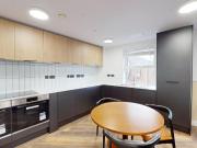 5 bedroom flat for rent in Thurloe Street, Manchester, M14