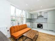 5 bedroom flat for rent in Torriano Avenue, London, NW5