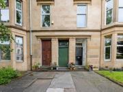 5 bedroom flat for sale