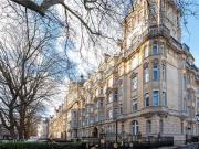 5 bedroom flat for sale
