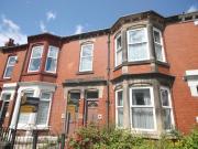 5 bedroom flat for sale in Tosson Terrace, Heaton,...