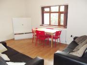 5 bedroom flat to rent