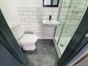 5 bedroom flat to rent