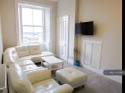 5 bedroom flat to rent