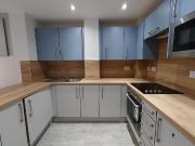 5 bedroom flat to rent