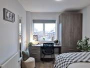 5 bedroom flat to rent