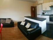 5 bedroom flat to rent