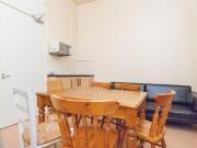 5 bedroom flat to rent