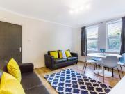 5 bedroom flat to rent