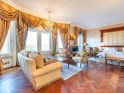 5 bedroom flat to rent