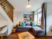 5 bedroom flat to rent