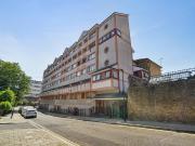 5 bedroom flat to rent