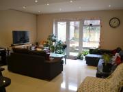 5 bedroom flat to rent