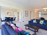 5 bedroom flat to rent