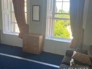 5 bedroom flat to rent