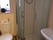 5 bedroom flat to rent