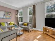 5 bedroom flat to rent