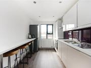 5 bedroom flat to rent
