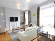 5 bedroom flat to rent