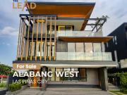 5 Bedroom For Sale Brand New Alabang West Las Piñas...