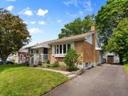 5 Bedroom Home for Rent at 132 Marshall Street,...